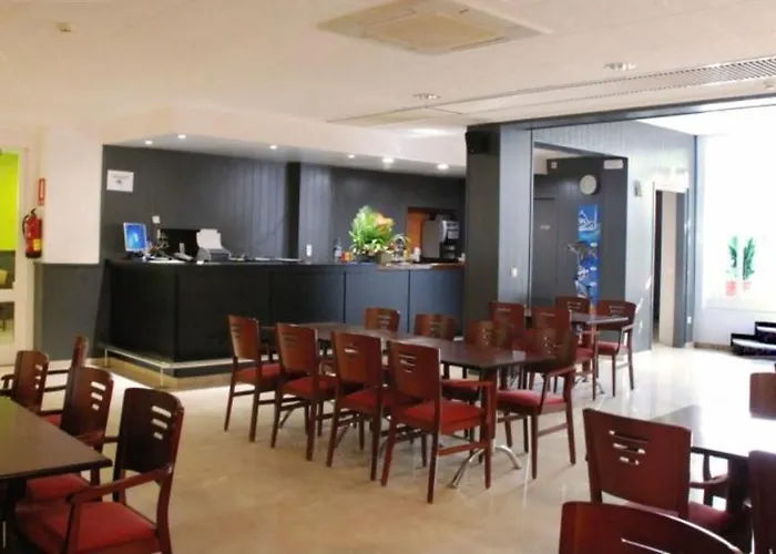 Armonia Hotel *